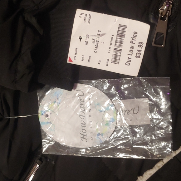 Coat - Picture 4 of 4